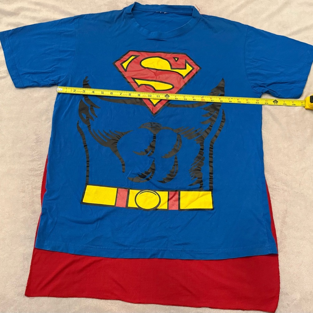 Superman Costume T Shirt With Removable Cape Adult XL Blue Red Cosplay Top - Picture 2 of 12
